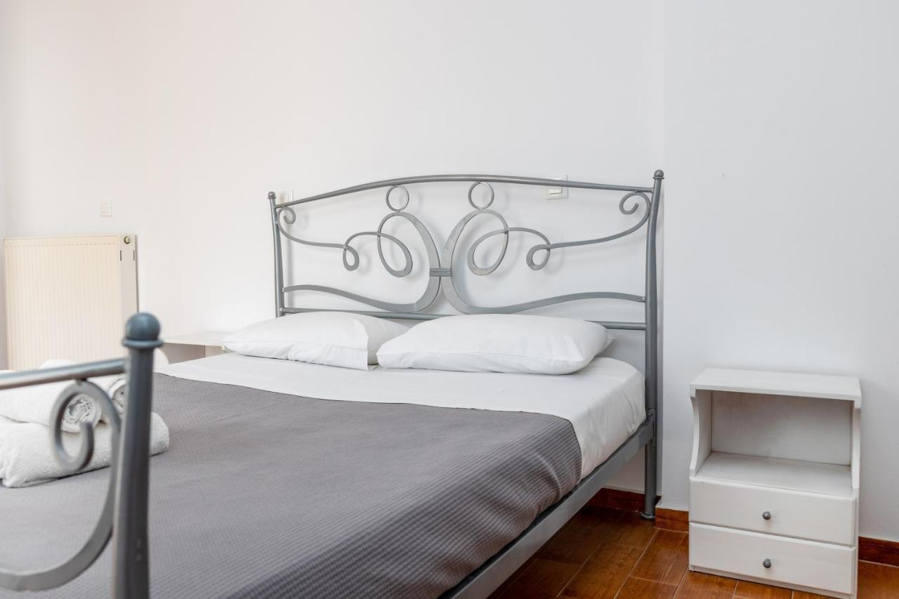 Depis Economy Apartments Naxos City Buitenkant foto