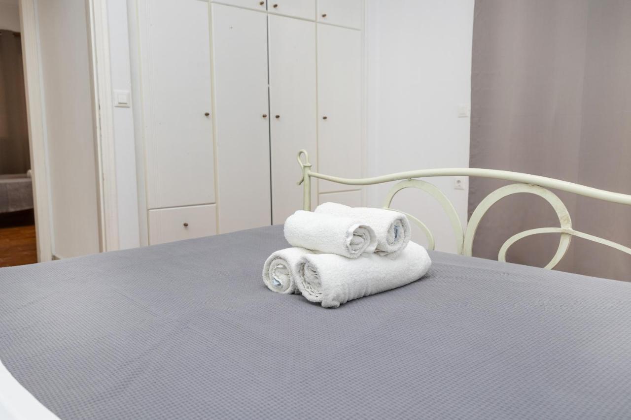 Depis Economy Apartments Naxos City Buitenkant foto