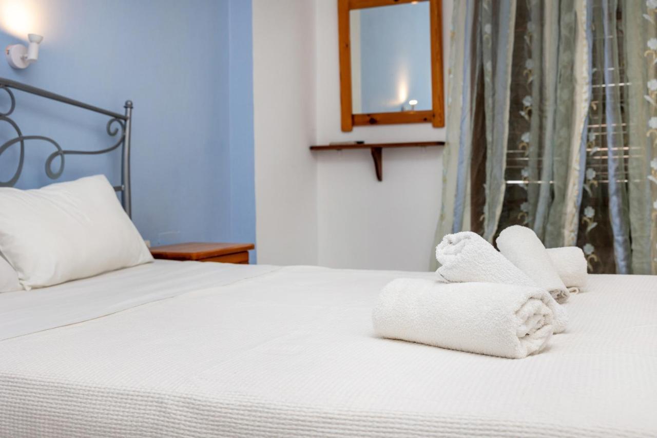 Depis Economy Apartments Naxos City Buitenkant foto