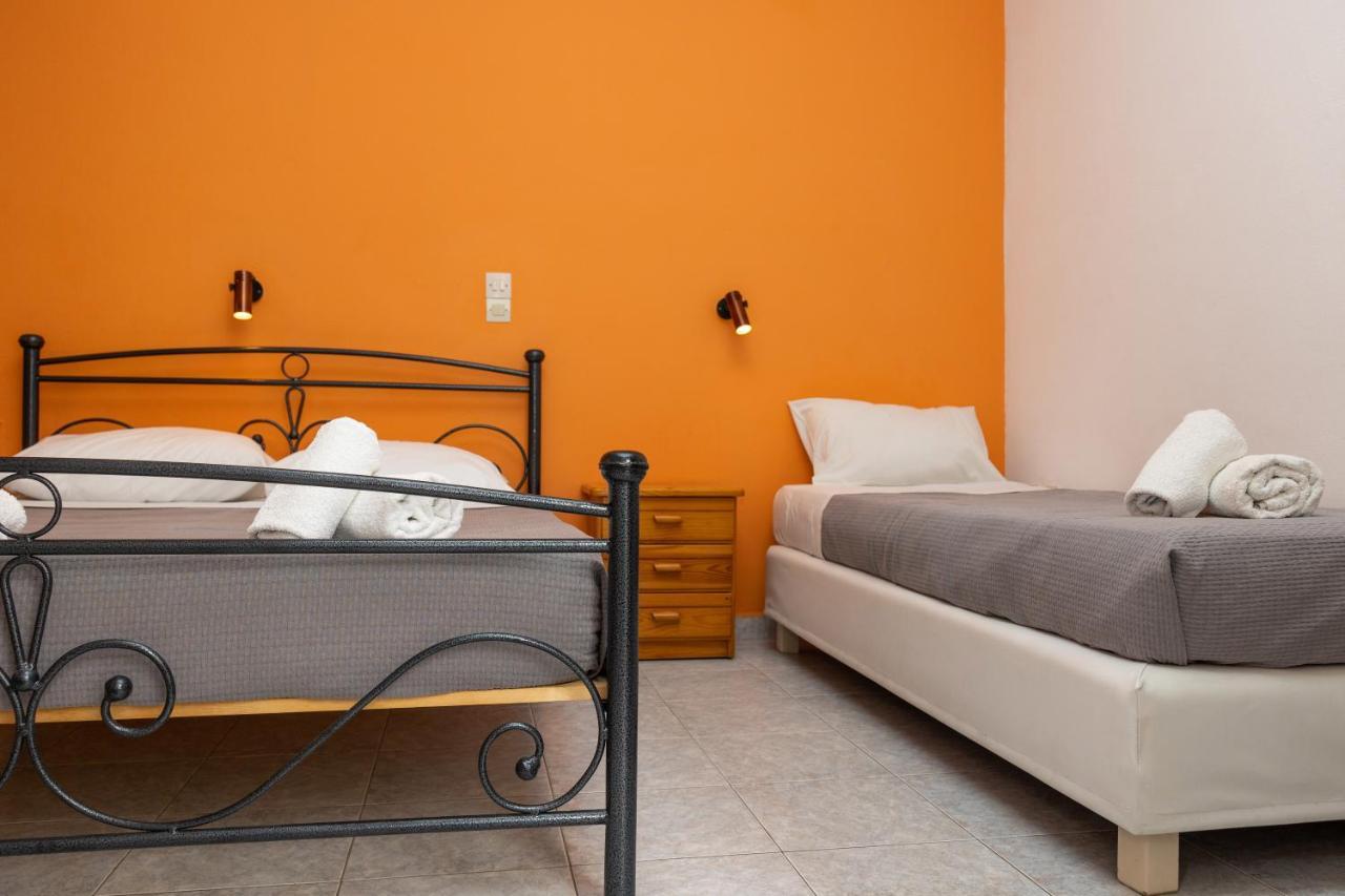 Depis Economy Apartments Naxos City Buitenkant foto
