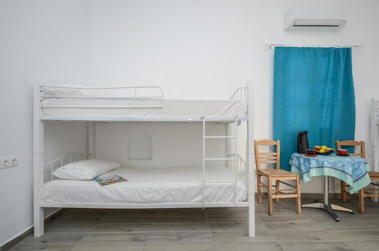 Depis Economy Apartments Naxos City Buitenkant foto